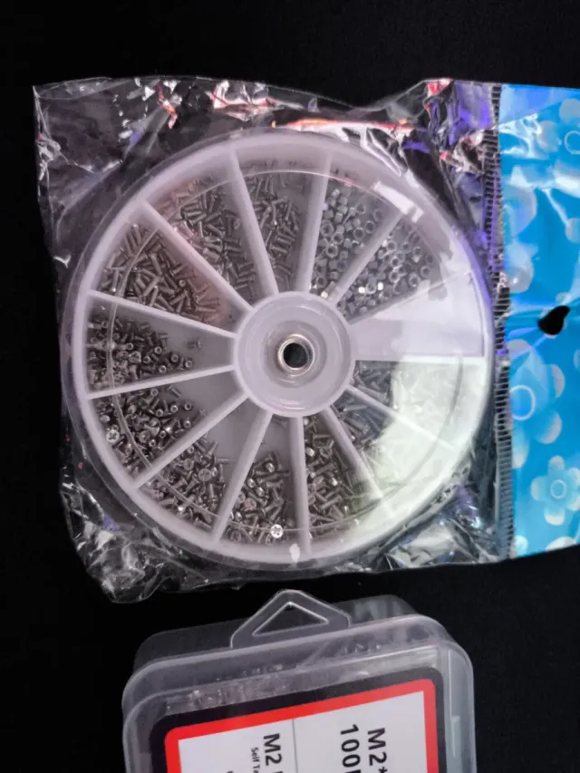 Kit Tornillos M2 Planos 500uds