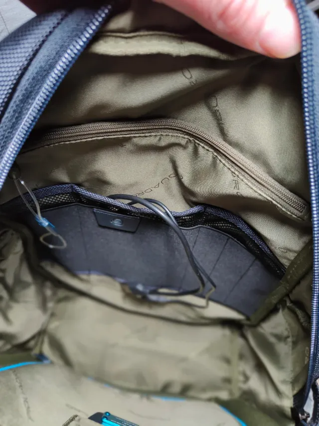 Zaino Piquadro nero/blu marino 