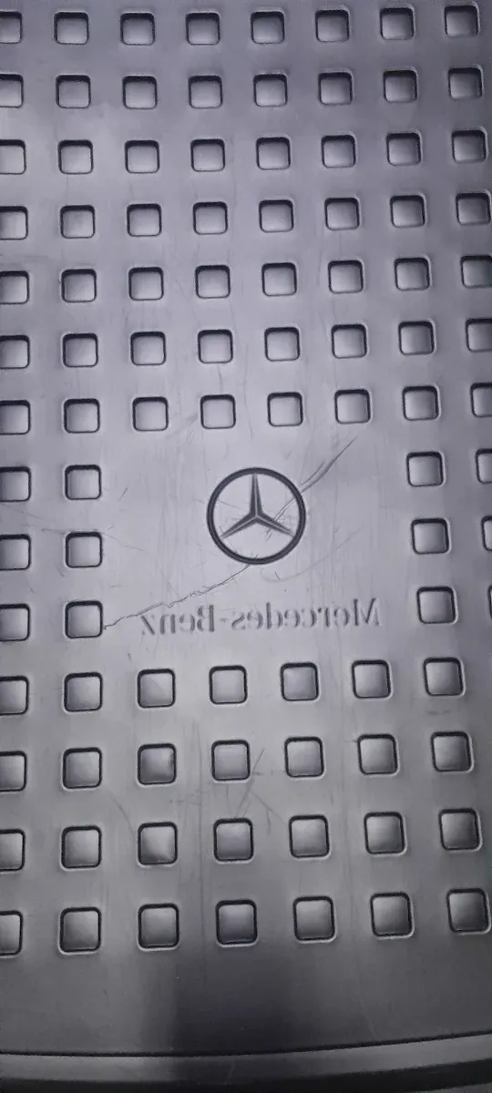 Alfombrilla Mercedes Benz