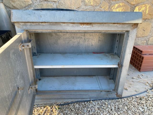 Armario metálico para herramientas