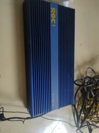 Radio Coche + Cargador CD + Etapa + Cables...