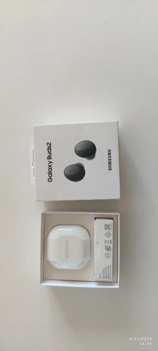 Samsung Galaxy Buds 2