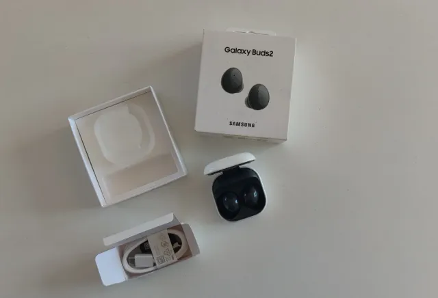 Samsung Galaxy Buds 2