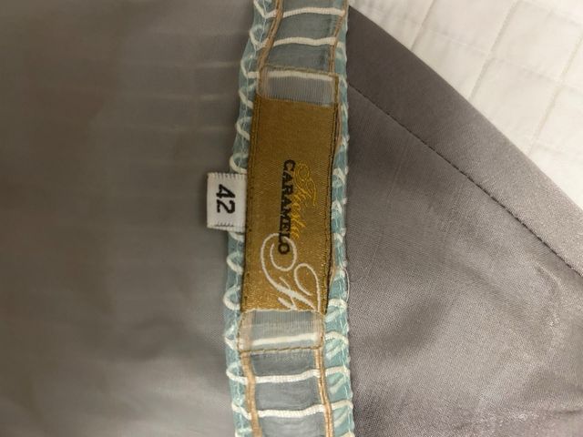 Conjunto Caramelo Chaqueta Falda Top Gris Turquesa