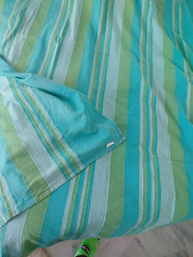 Funda de sofá a rayas