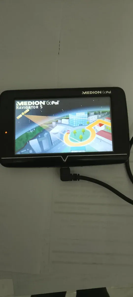 Navigatore Medion GoPal E4440