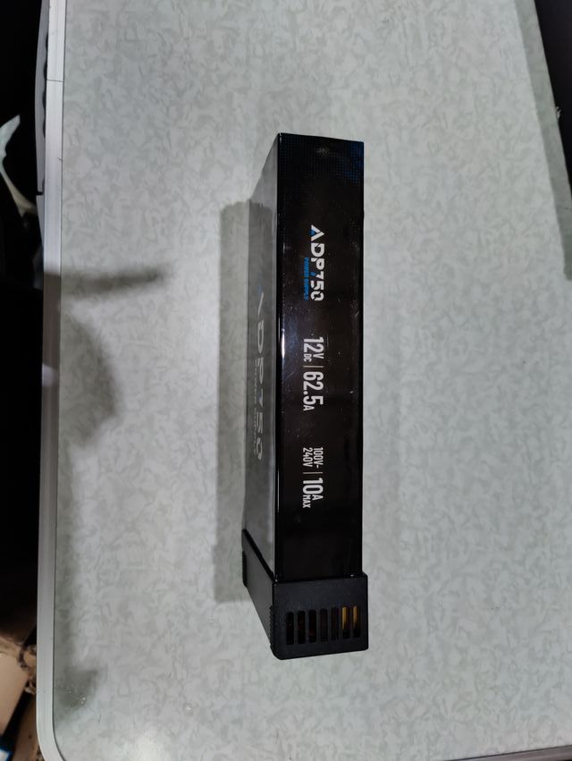 Adaptador Fuente Alimentación ToolkitRC ADP750 750