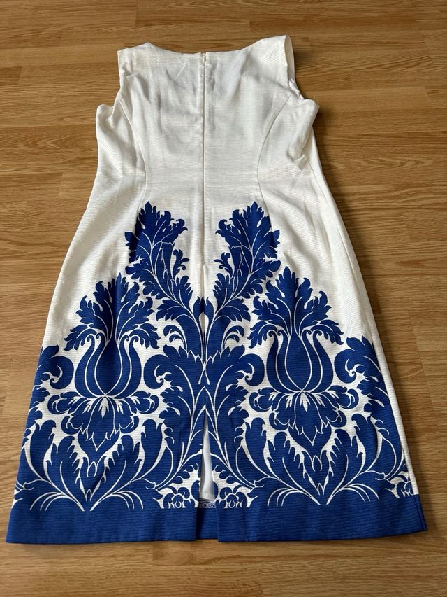 Vestido blanco y azul