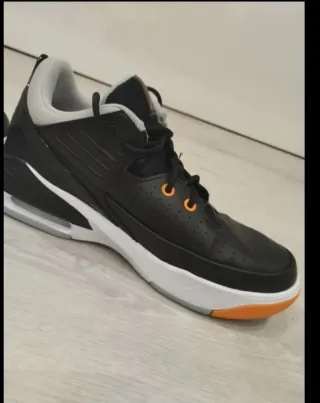 Jordan Air Max Aura 5 Zapatillas Negras Naranja