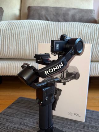 Estabilizador Gimbal DJI RS3 Mini