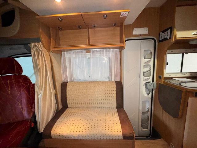 Autocaravana Challenger Genesis 46 3.0d 160 autom.