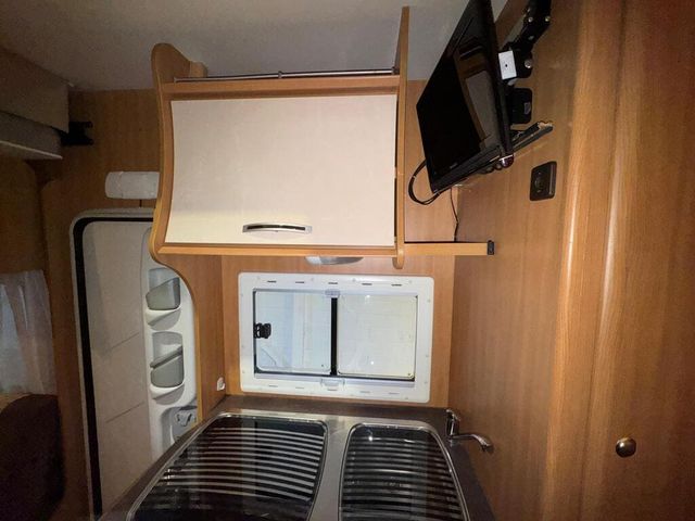 Autocaravana Challenger Genesis 46 3.0d 160 autom.