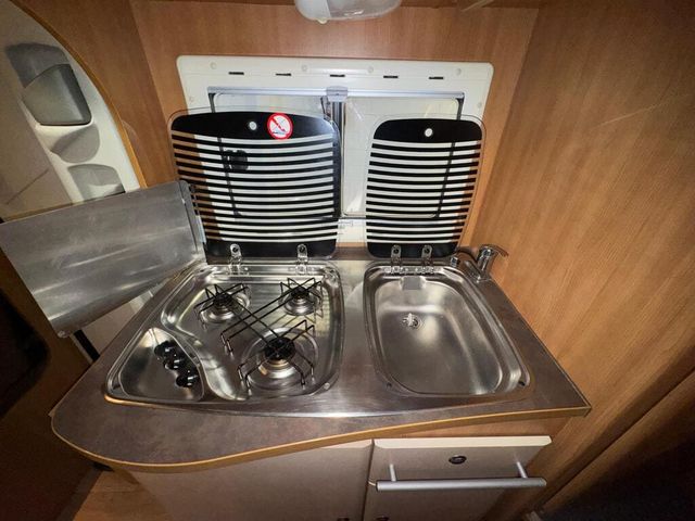 Autocaravana Challenger Genesis 46 3.0d 160 autom.