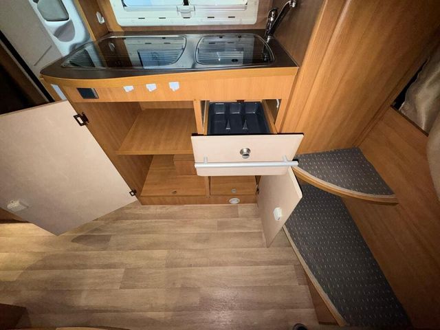 Autocaravana Challenger Genesis 46 3.0d 160 autom.