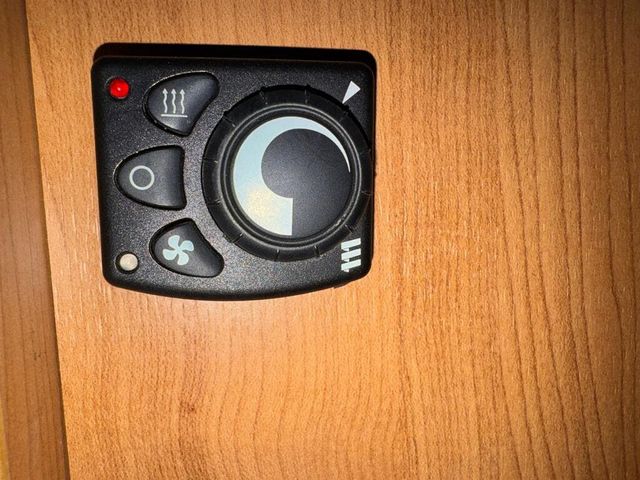 Autocaravana Challenger Genesis 46 3.0d 160 autom.