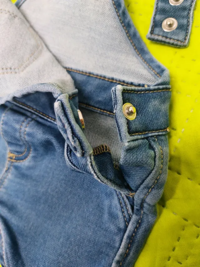Salopette jeans neonato 1-3 mesi usata