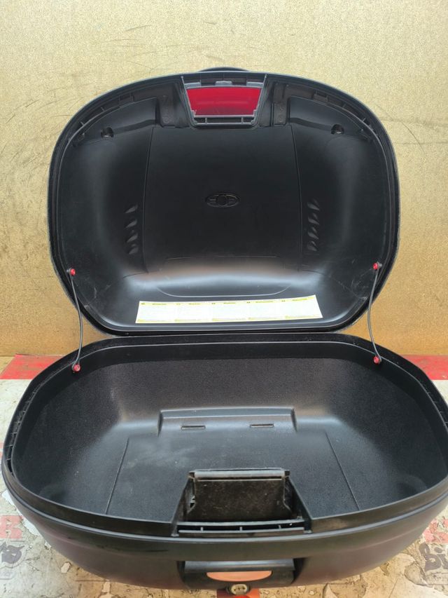 BAUL USADO GIVI SIMPLY 45 LITROS