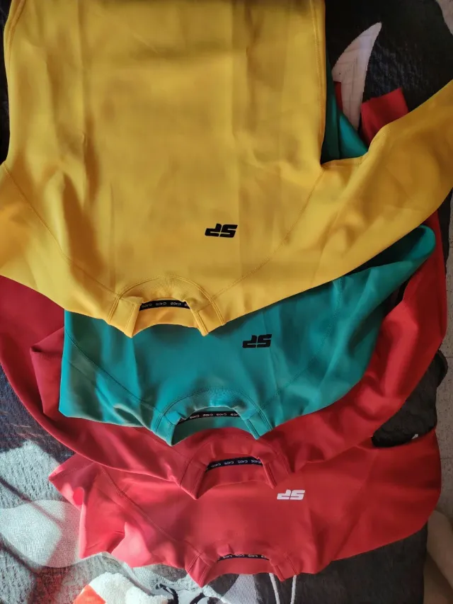 Sudadera térmica SP niño talla 14 años total 4
