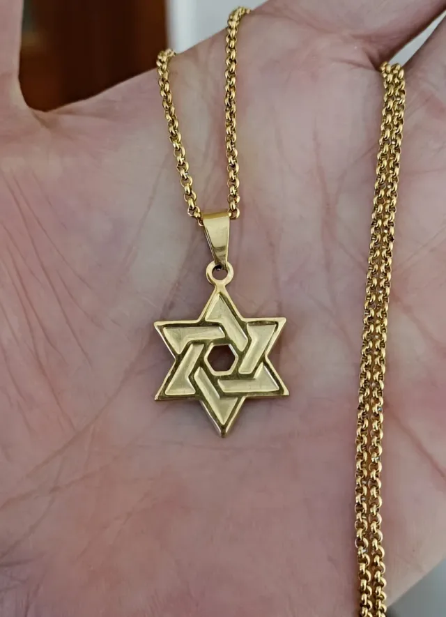 Colgante Estrella de David Dorado