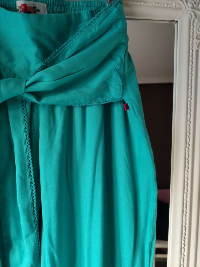 Pantalón ancho fajín cinturón