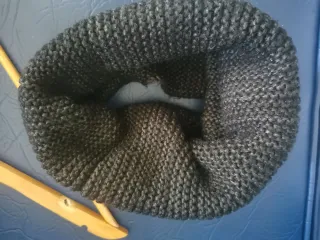 Bufanda tejida negra