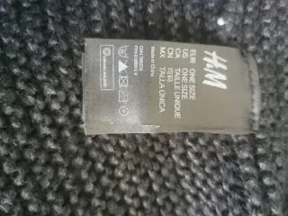 Bufanda tejida negra