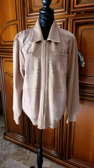 Cardigan Uomo Beige con rifiniture scamosciate