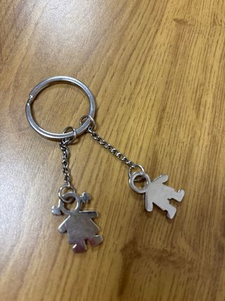 Llavero niño y niña a estrenar
