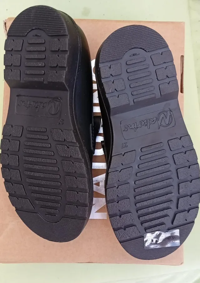 Mocassini Naturino in pelle di vitello n. 27 nuovi