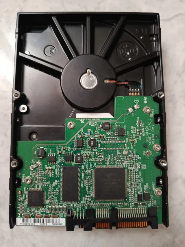 Disco Duro Maxtor 200GB SATA