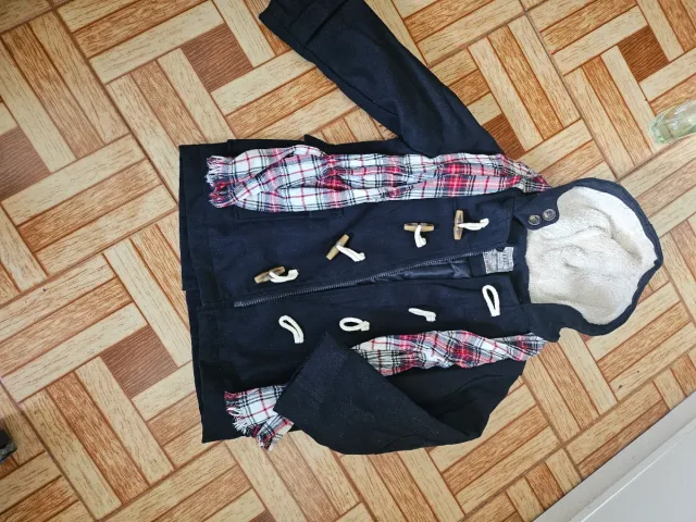 Abrigo infantil azul marino