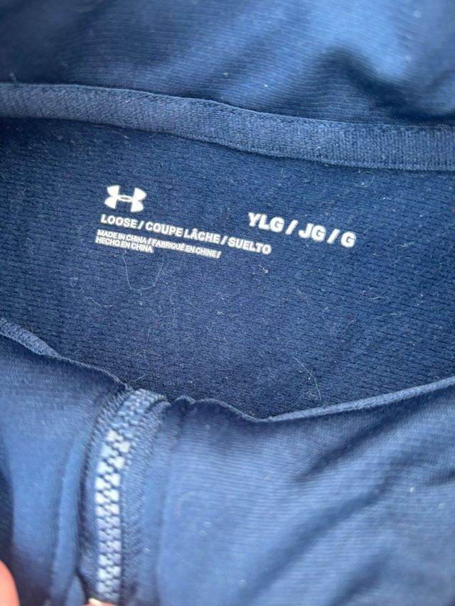 chaqueta Azul Marino con Cremallera y Logo Blanco