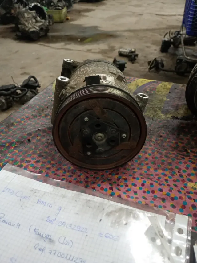 Compresor de aire  Renault Megane