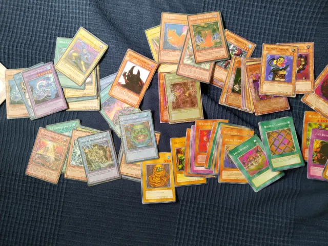 Cartas Yu-Gi-Oh! Colección Variada