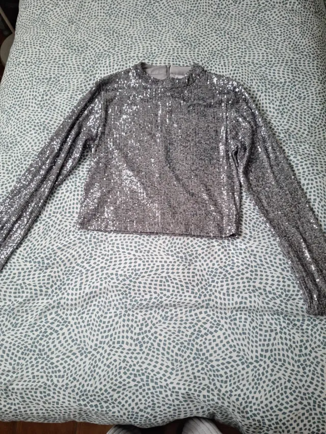 Camiseta Mango Lentejuelas Plata