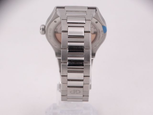 GIRARD PERREGAUX Laureato Eternity Ed. Verde FULL