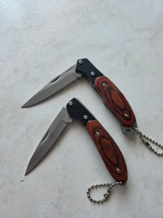 Coppia coltelli tascabili legno e metallo