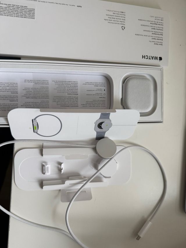 Apple Watch Series 10 GPS 46mm correa azul