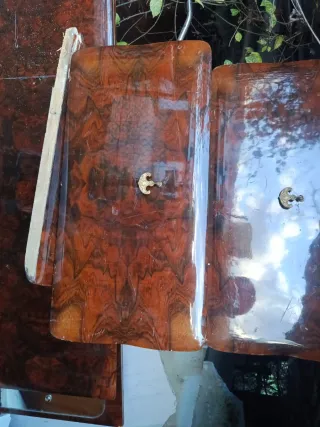 2 Comodini vintage in legno da restaurare