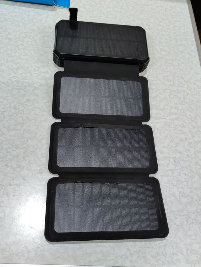 Power Bank Solar BIUBLE Negro/Naranja