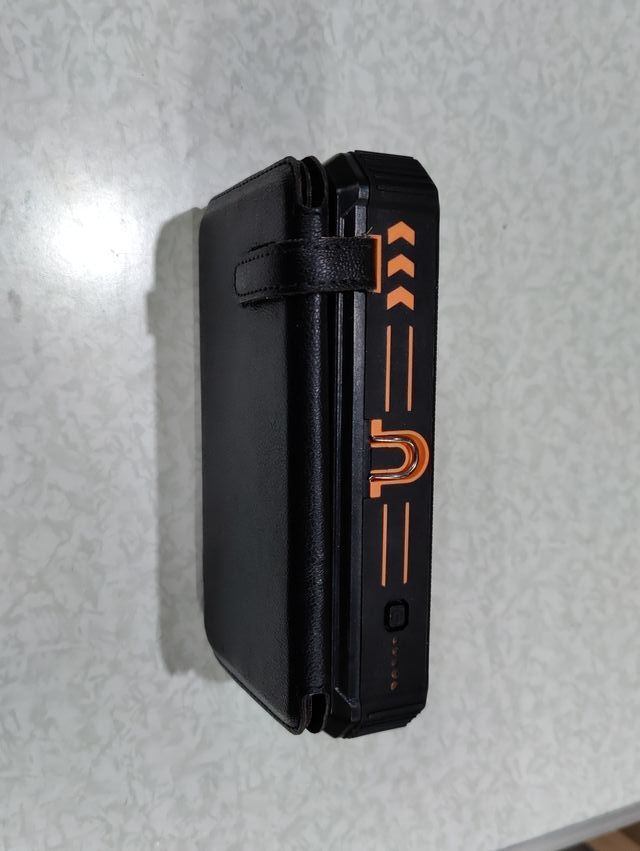 Power Bank Solar BIUBLE Negro/Naranja