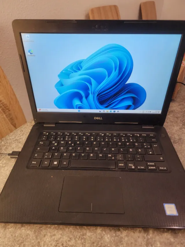 Portátil Dell 3481 Negro