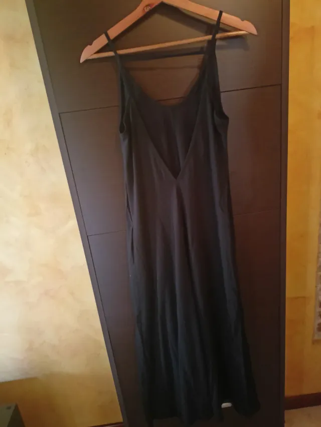 Vestito lungo schiena nuda nero
