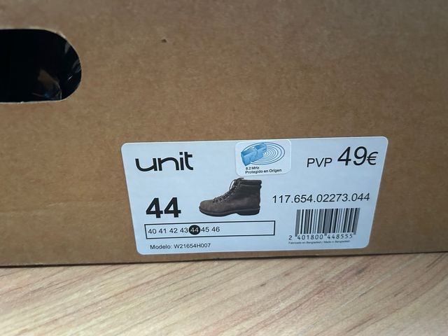 Botas de montaña marrones El Corte Inglés 