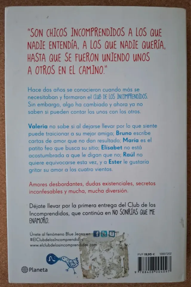 Libros Buenos días princesa + Collar oficial