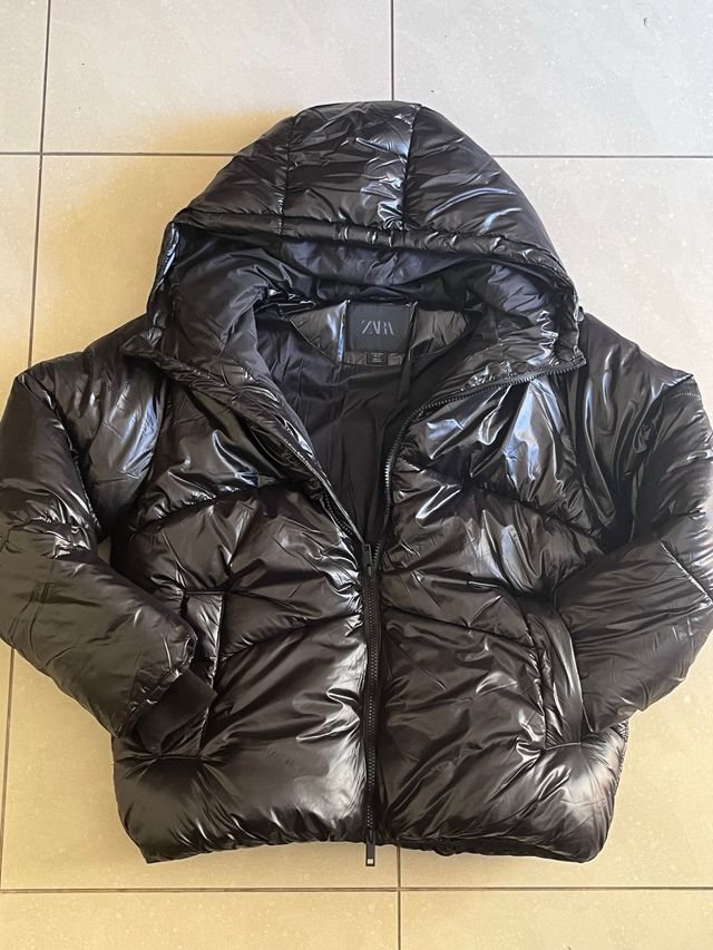 Chaqueta Zara Negra Brillante