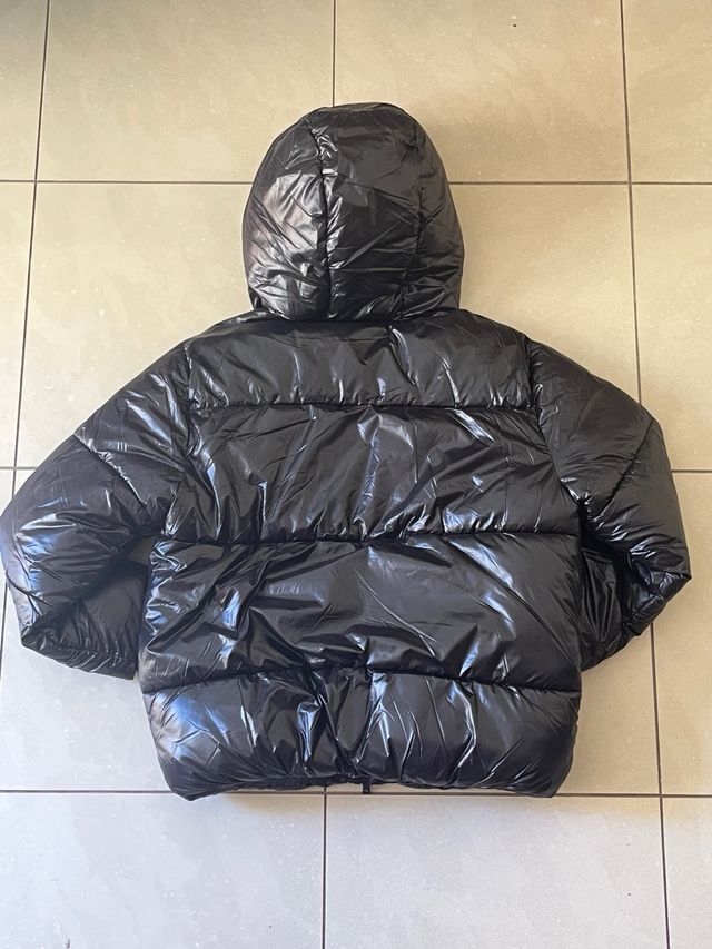 Chaqueta Zara Negra Brillante