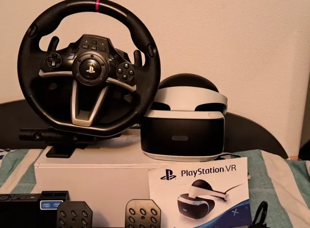 Gafas VR PS4 cumpleta + Volante y pedales Hori PS4