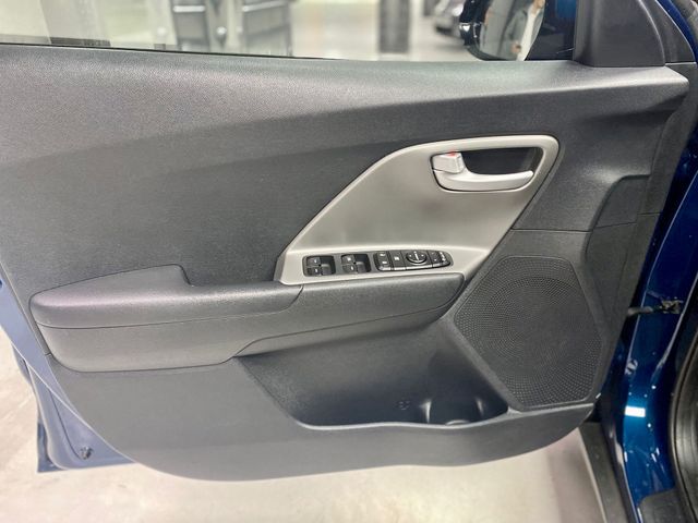 KIA Niro 1.6 GDi Hibrido 104kW 141CV Concept