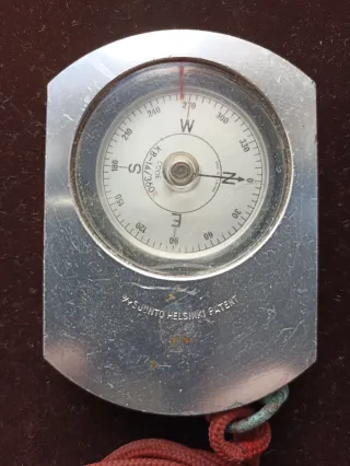 Brújula Suunto Helsinki Patent Vintage